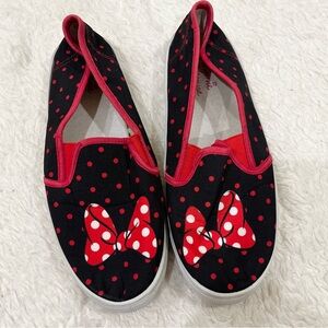 5 for $25! Minnie Mouse Slip On Shoes 11